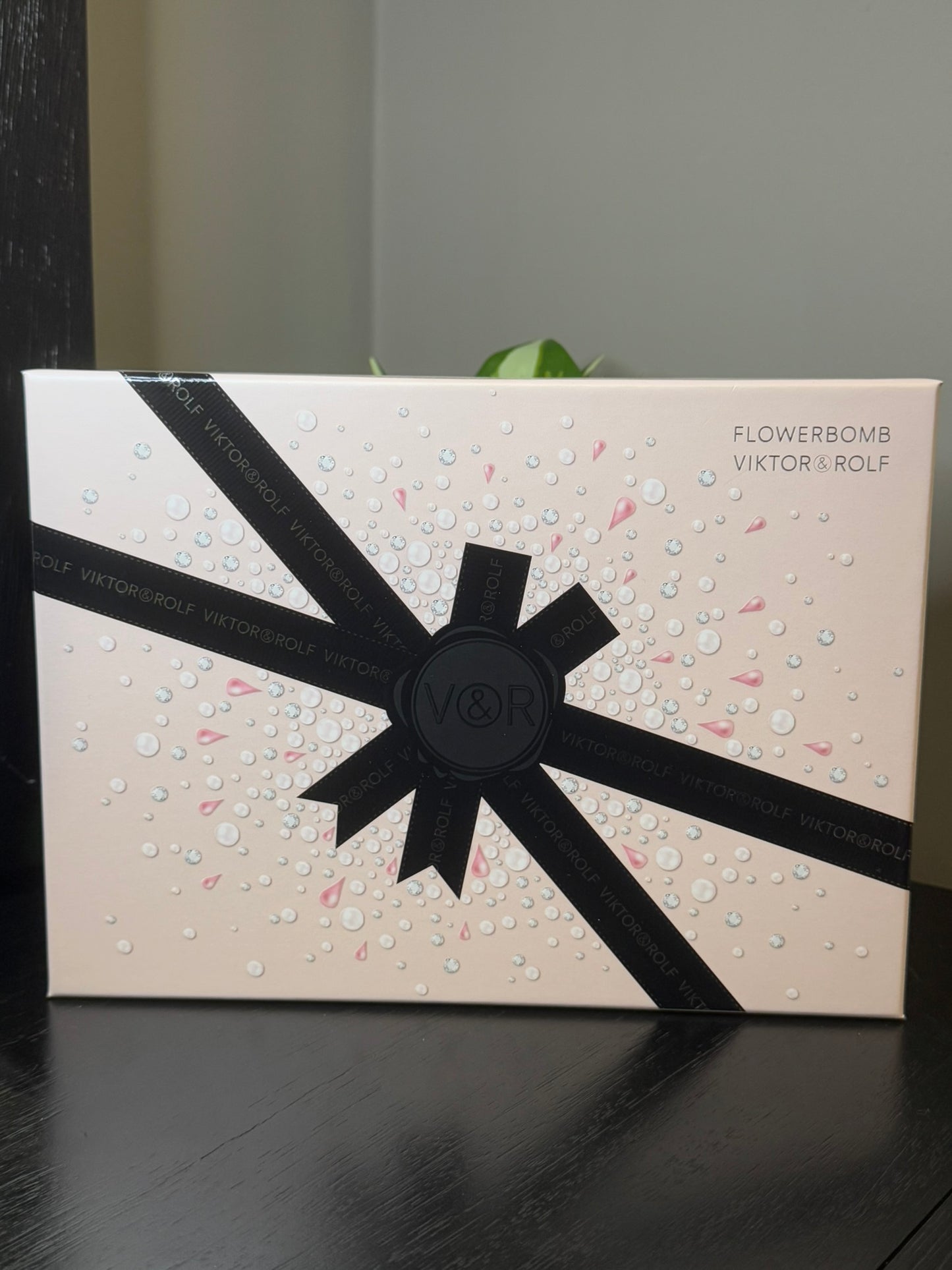 Viktor & Rolf Ladies Flowerbomb Gift Set