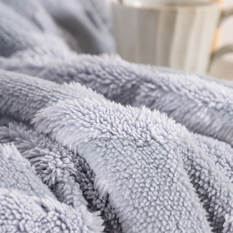 Fluffy Jacquard Sherpa Throw Blanket | Grey